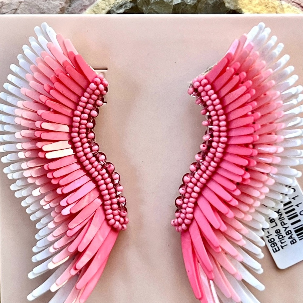 πΊπHPππΊ NWT Mignonne Gavigan Midi Madeline Earrings Triple Layered Pink & White - Picture 7 of 16